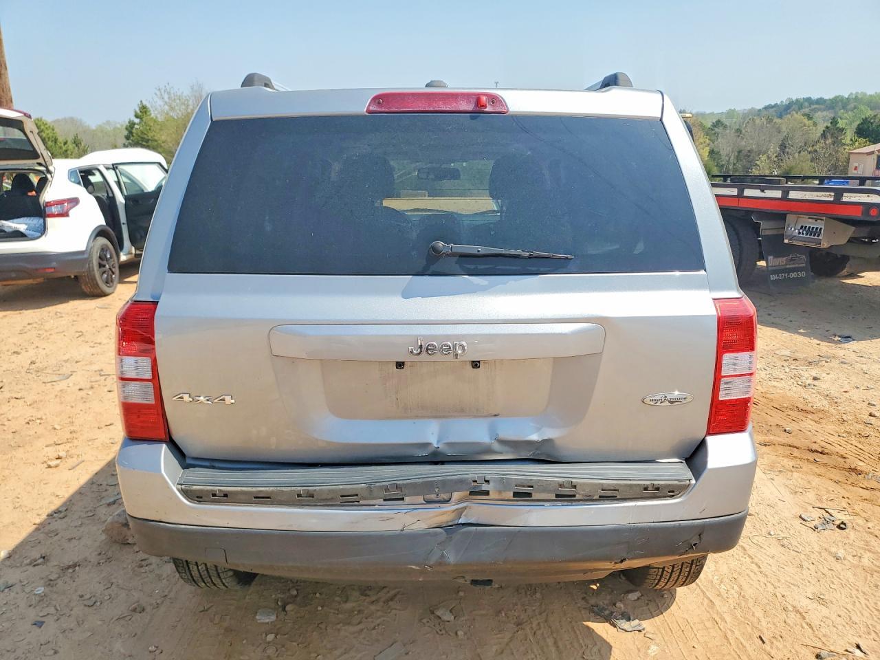 2016 Jeep Patriot Latitude - Image 6
