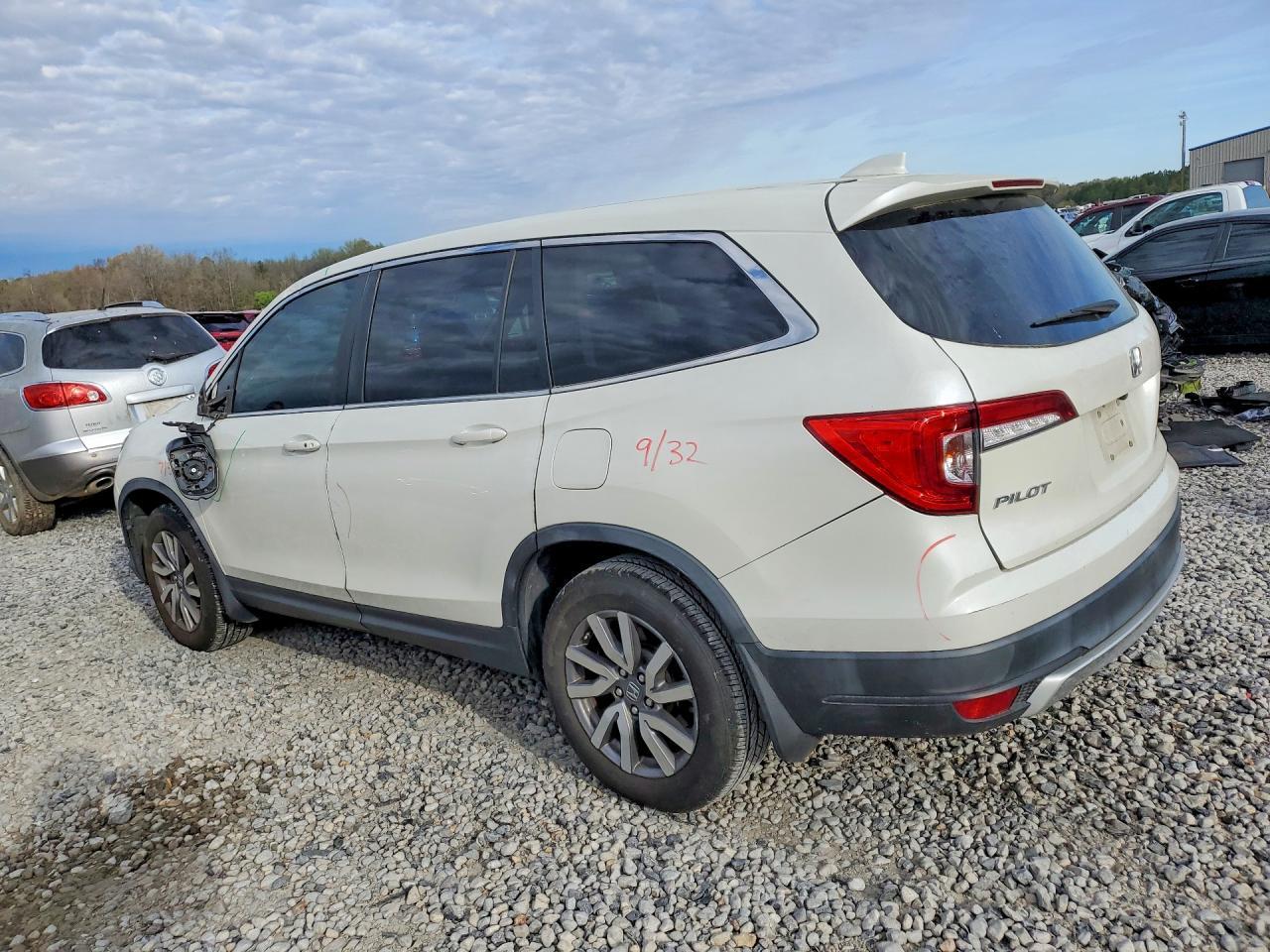 2019 Honda Pilot Exl - Image 2