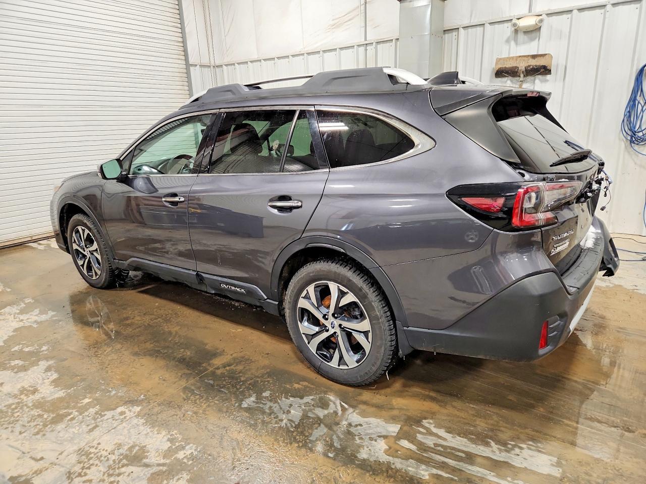 2020 Subaru Outback Touring - Фото 2