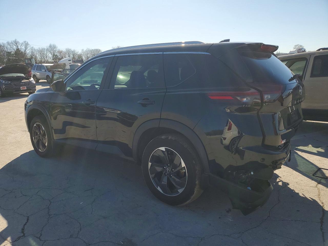 2026 Nissan Rogue Sv - Фото 2