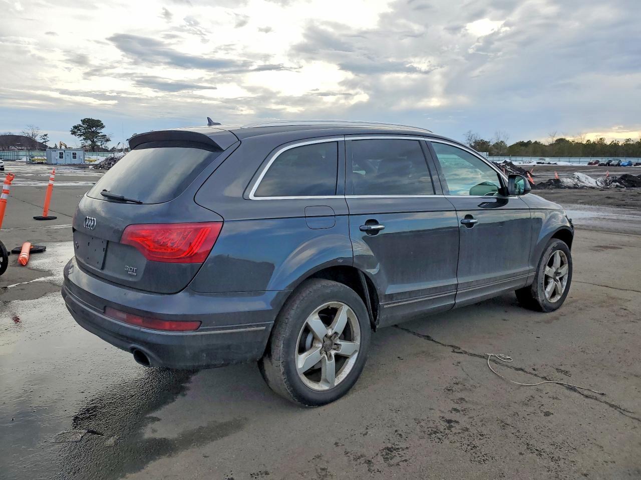 2014 Audi Q7 Premium Plus - Фото 3