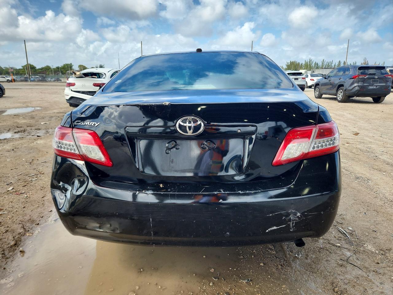 2011 Toyota Camry Base - Image 6