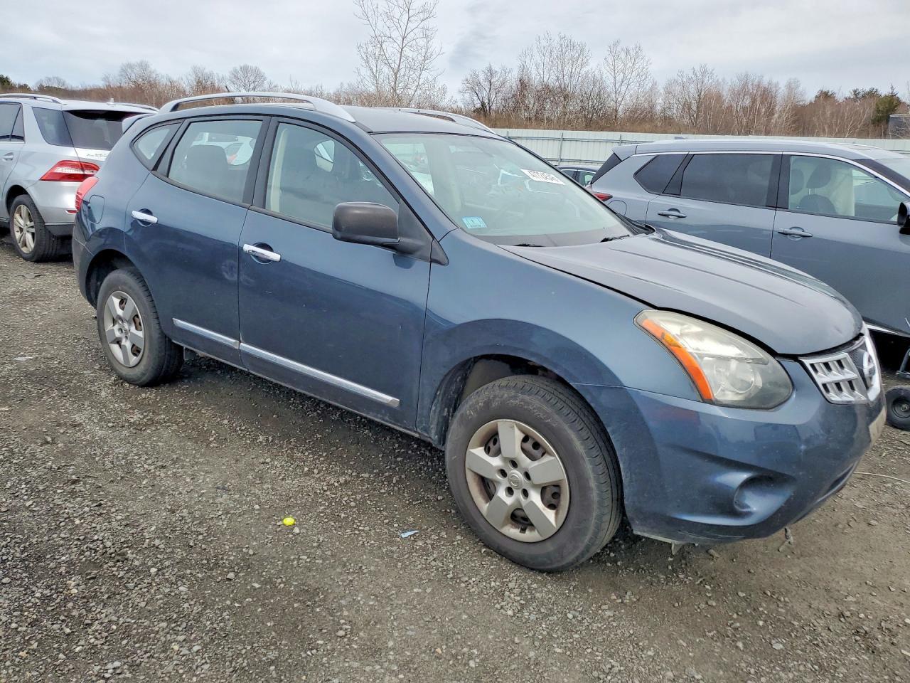 2014 Nissan Rogue Select S - Фото 4