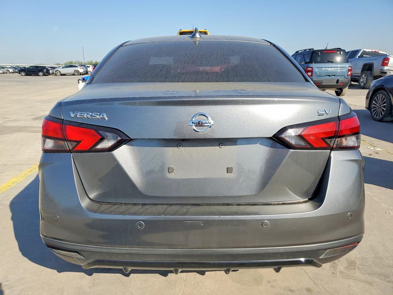 2020 Nissan Versa Sv - Фото 6