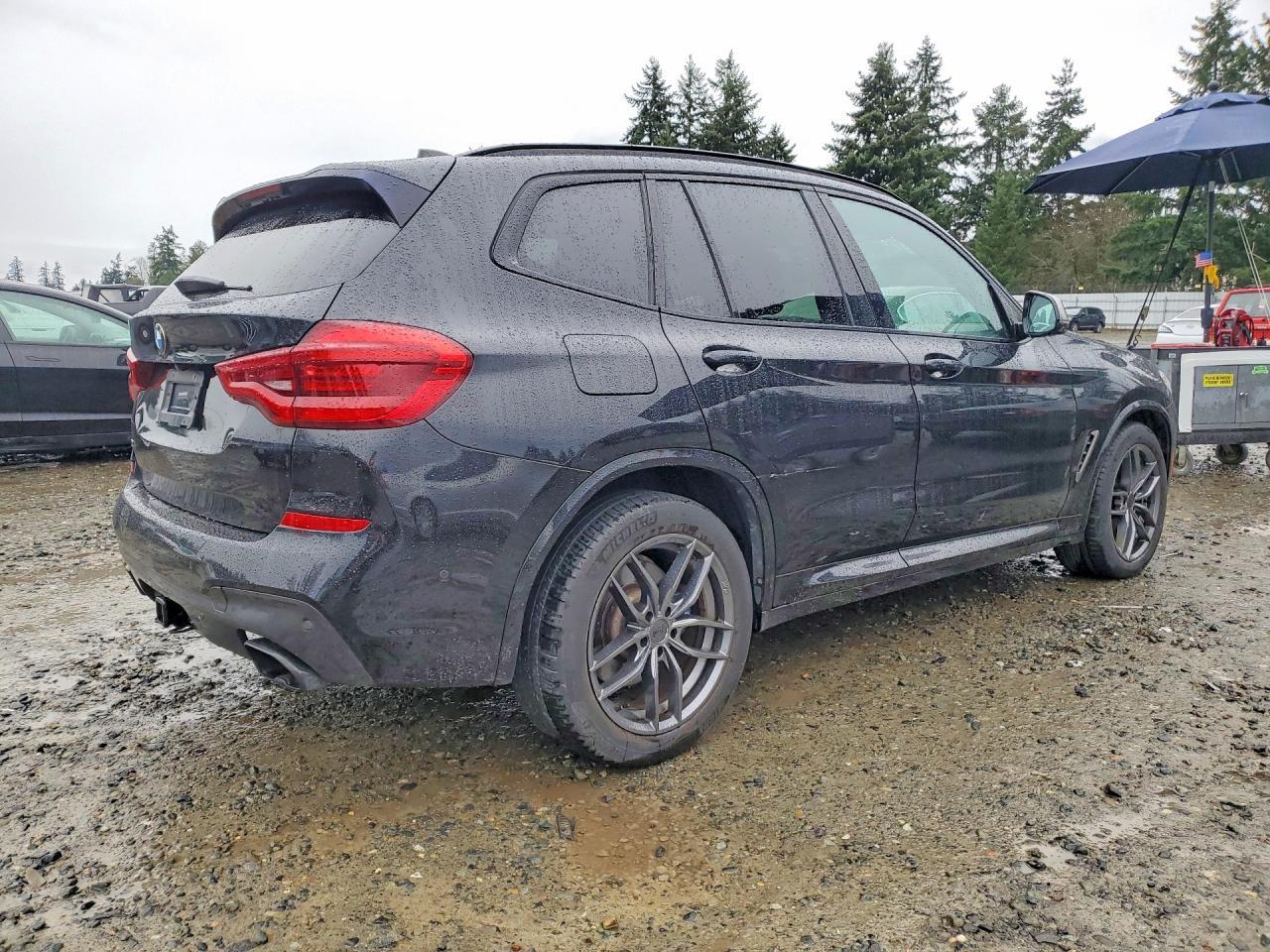 2018 BMW X3 xDrivem40I - Image 3