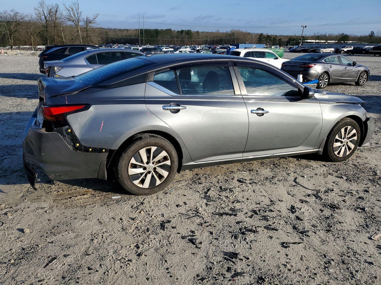 2020 Nissan Altima 2.5 S - Фото 3