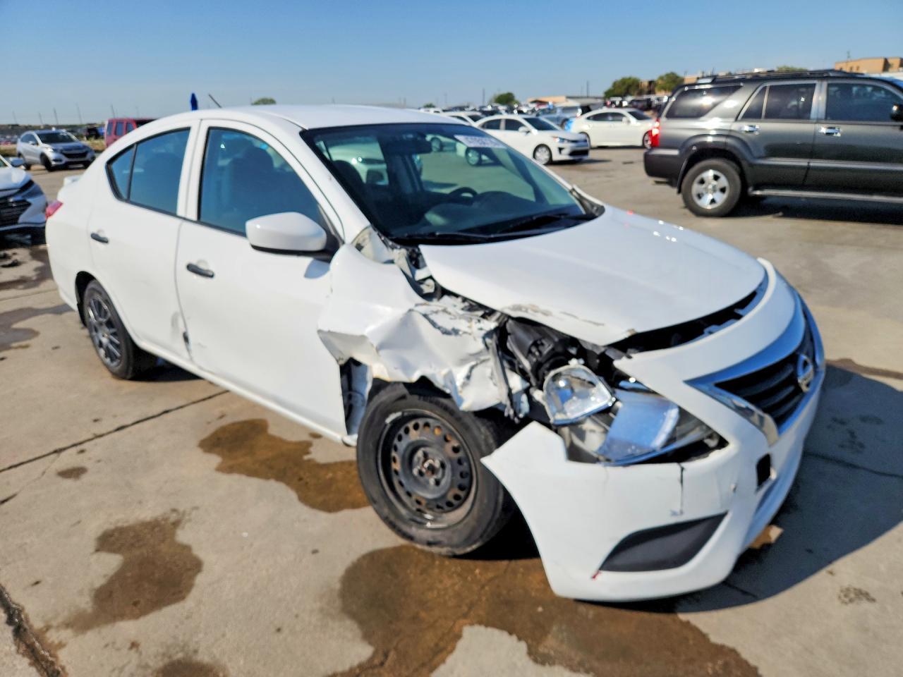 2018 Nissan Versa S Plus - Фото 4