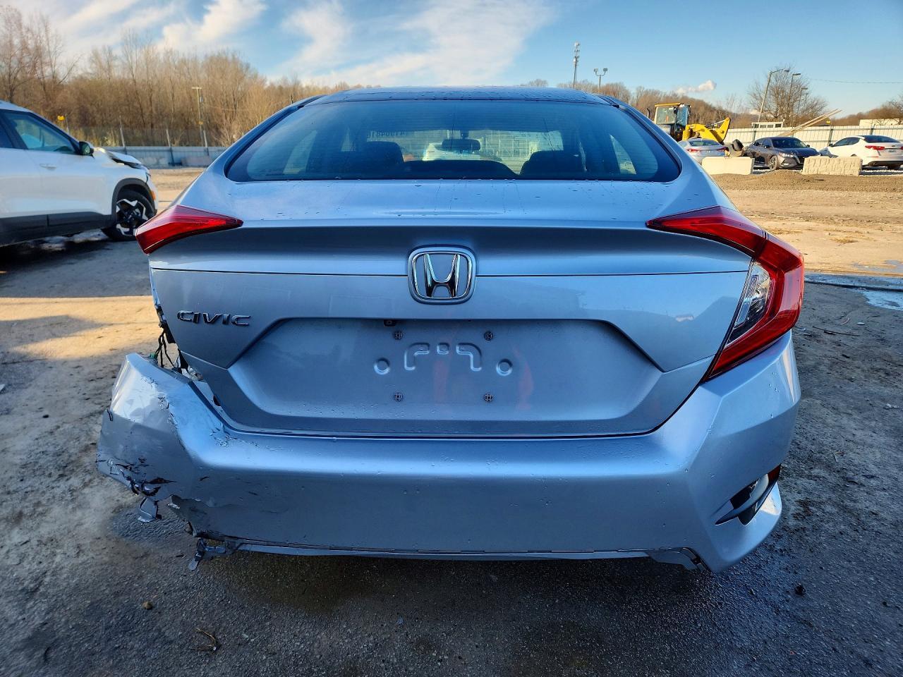 2017 Honda Civic Lx - Фото 6