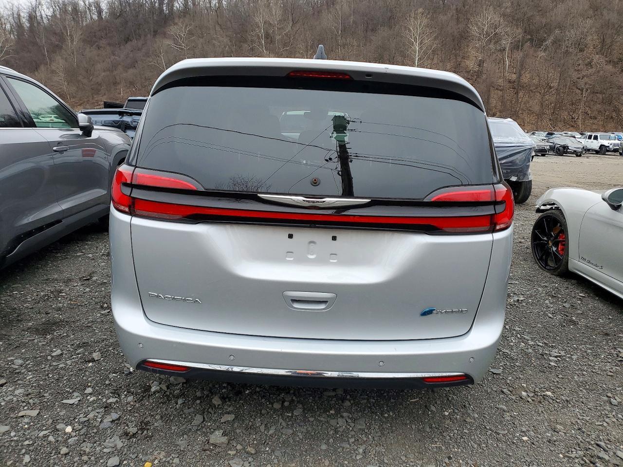2024 Chrysler Pacifica Hybrid Select - Фото 6