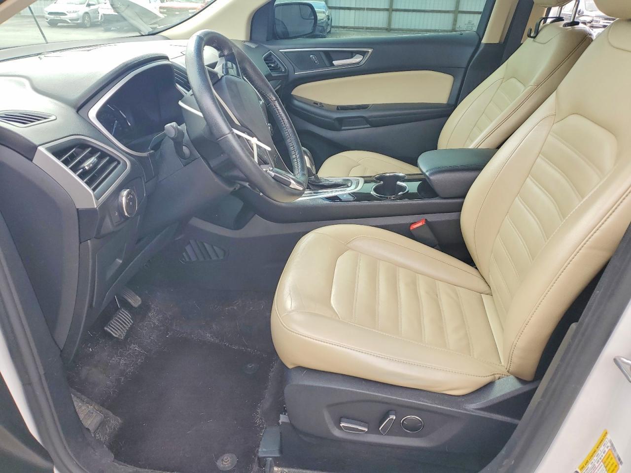 2016 Ford Edge - Фото 7