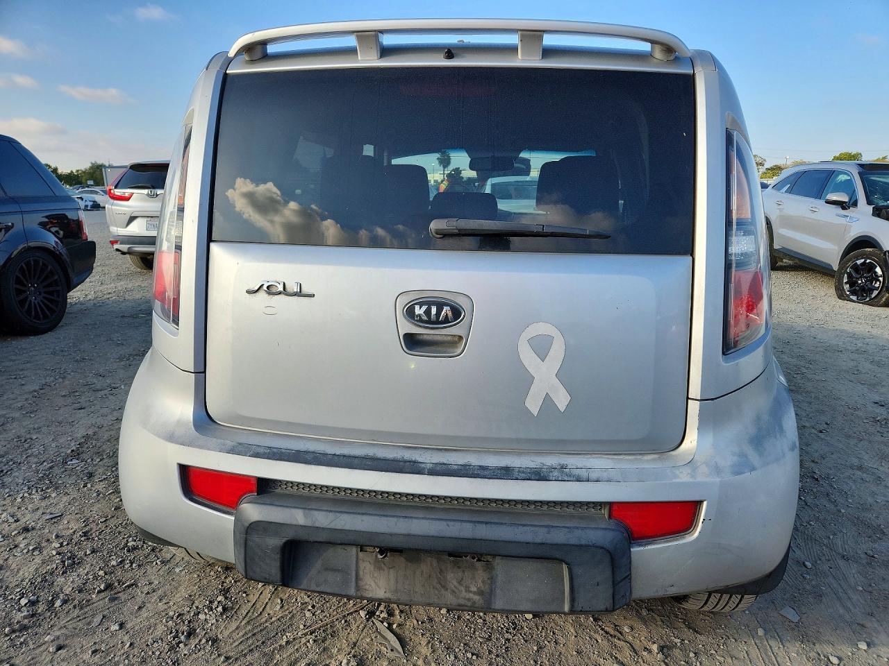 2011 Kia Soul + - Фото 6