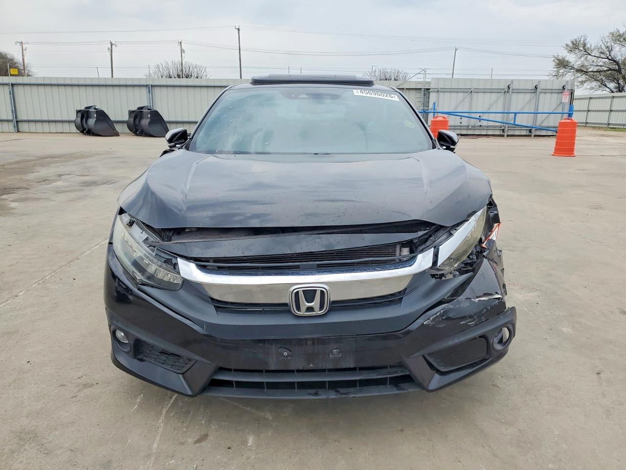 2018 Honda Civic Touring - Фото 5