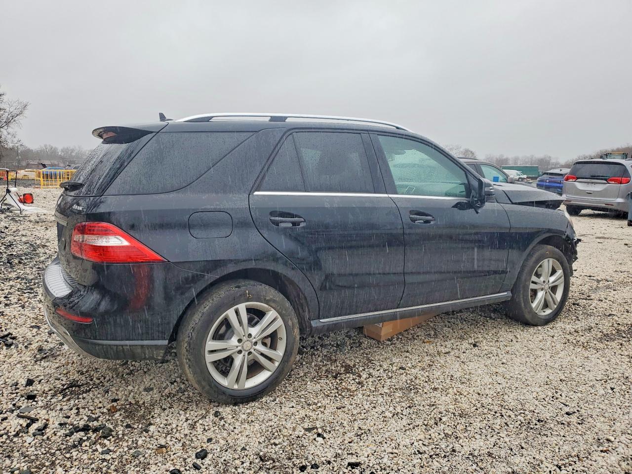 2015 Mercedes-Benz Ml 350 4Matic - Фото 3