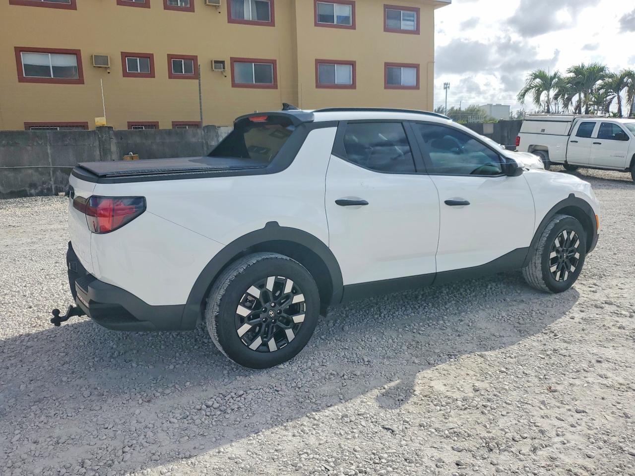 2025 Hyundai Santa Cruz Sel - Фото 3