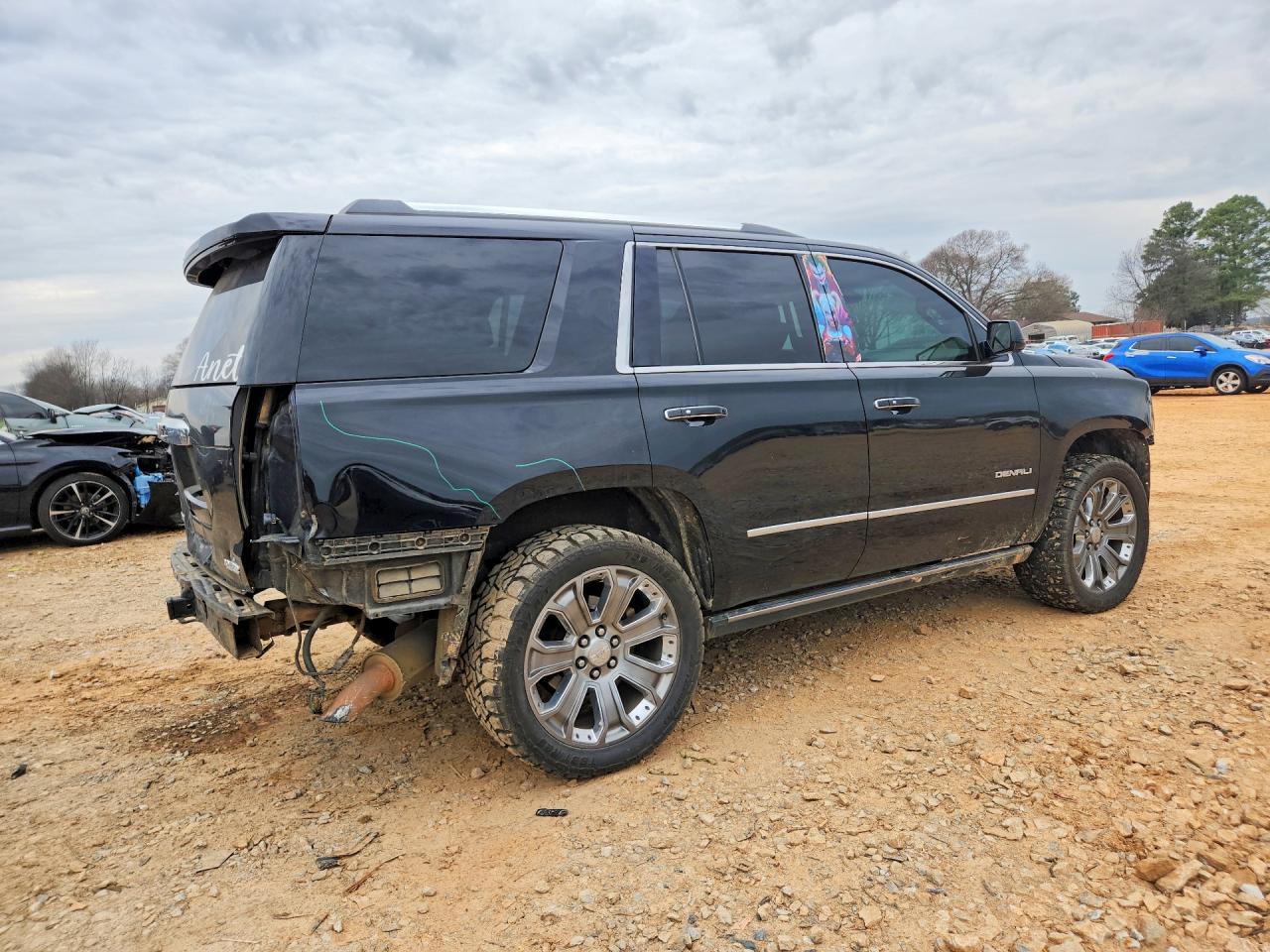2016 GMC Yukon Denali - Фото 3