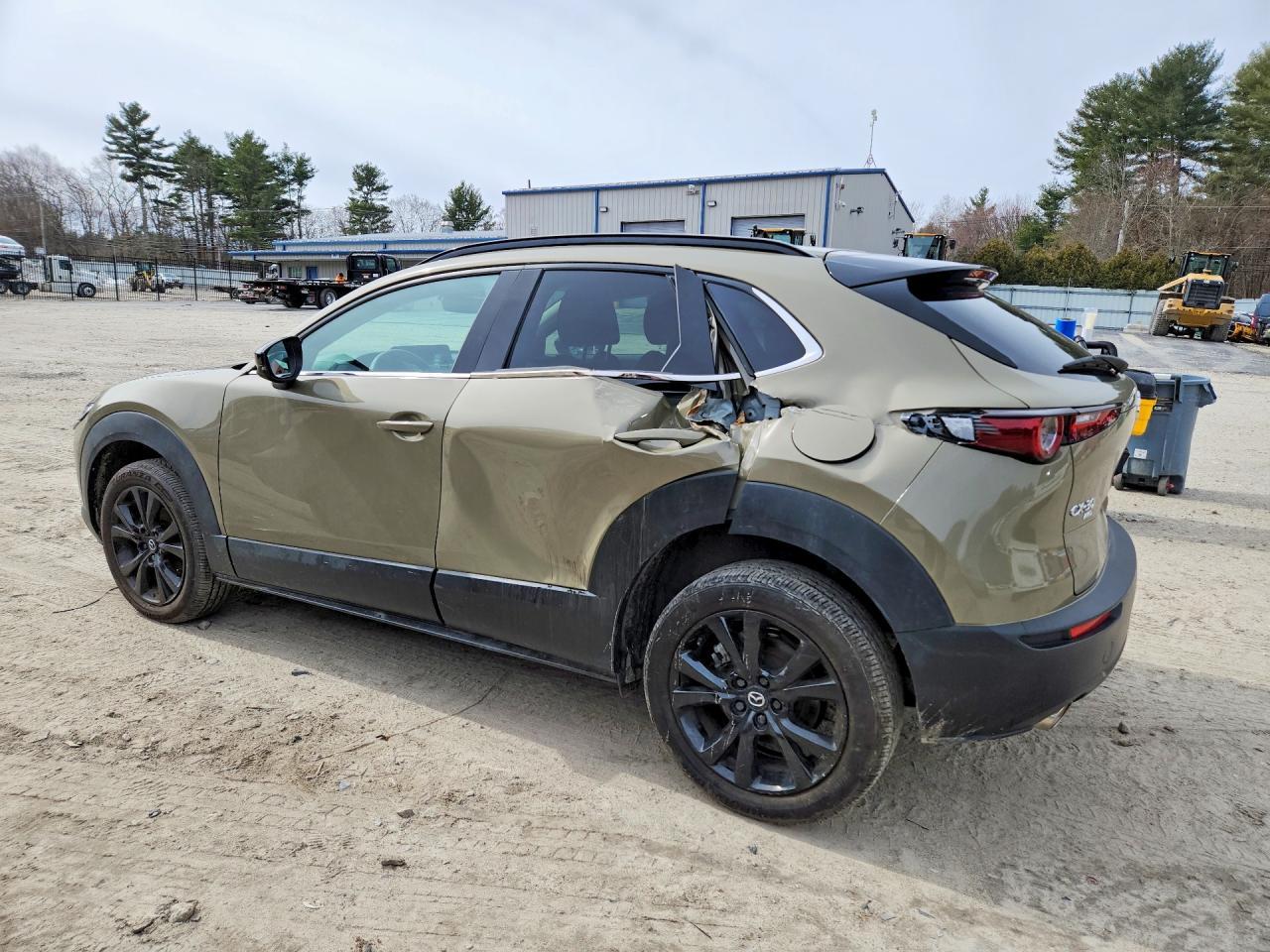 2025 Mazda Cx-30 Carbon Turbo - Image 2