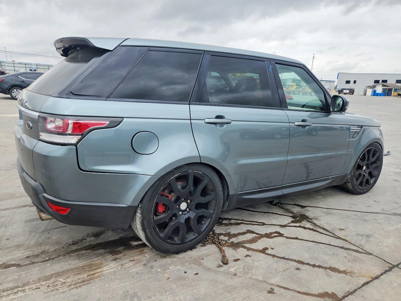 2014 Land Rover Range Rover Sport Hse - Image 3