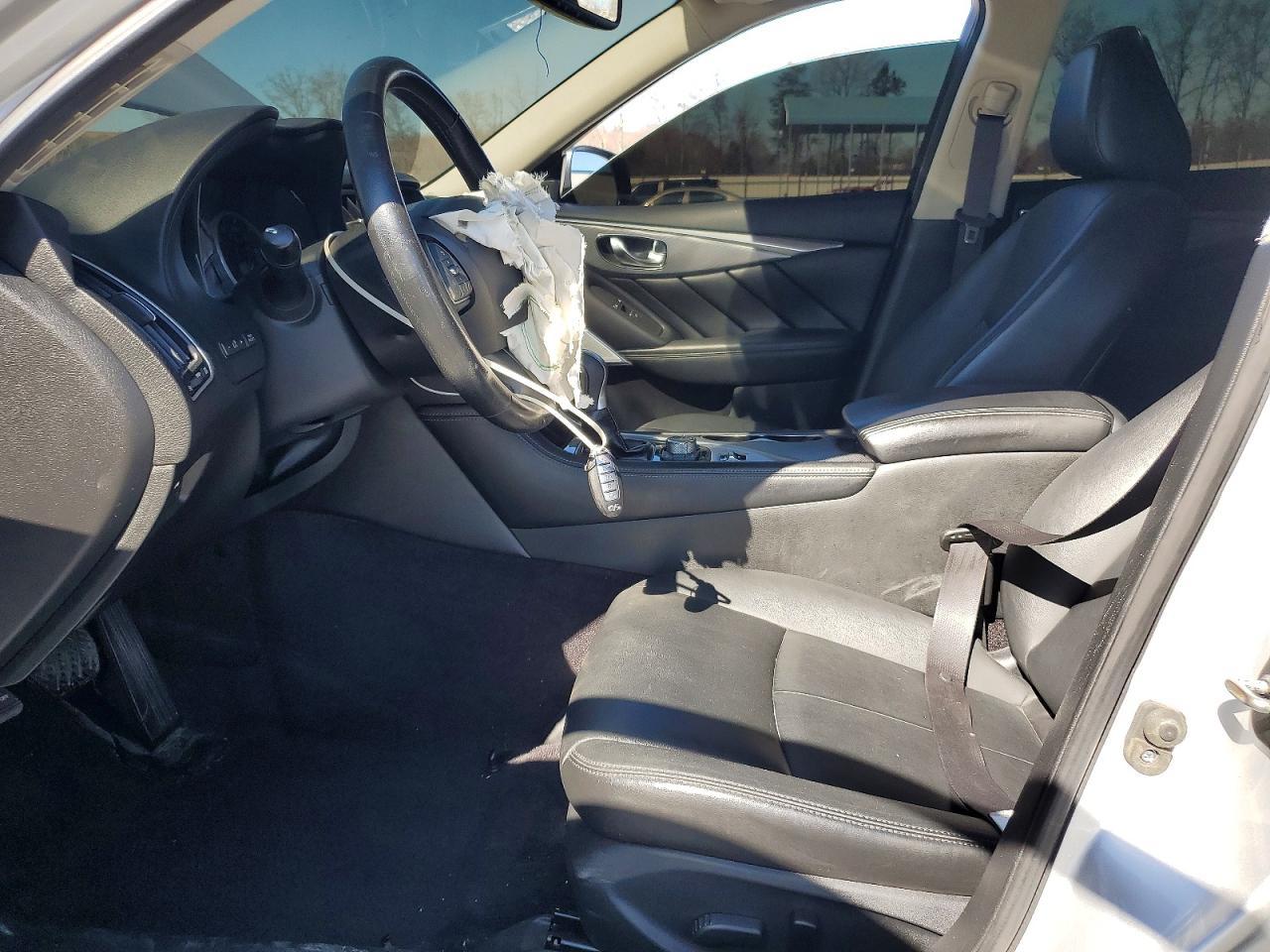 2017 Infiniti Q50 3.0T Premium - Image 7