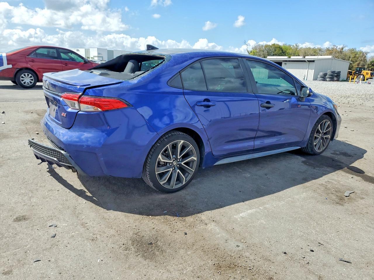 2021 Toyota Corolla Se - Фото 3