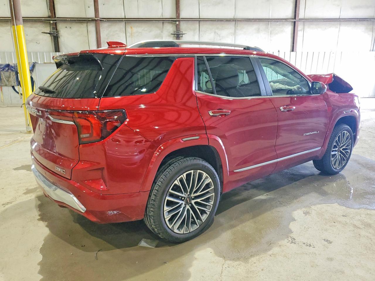 2026 GMC Terrain Denali - Фото 3