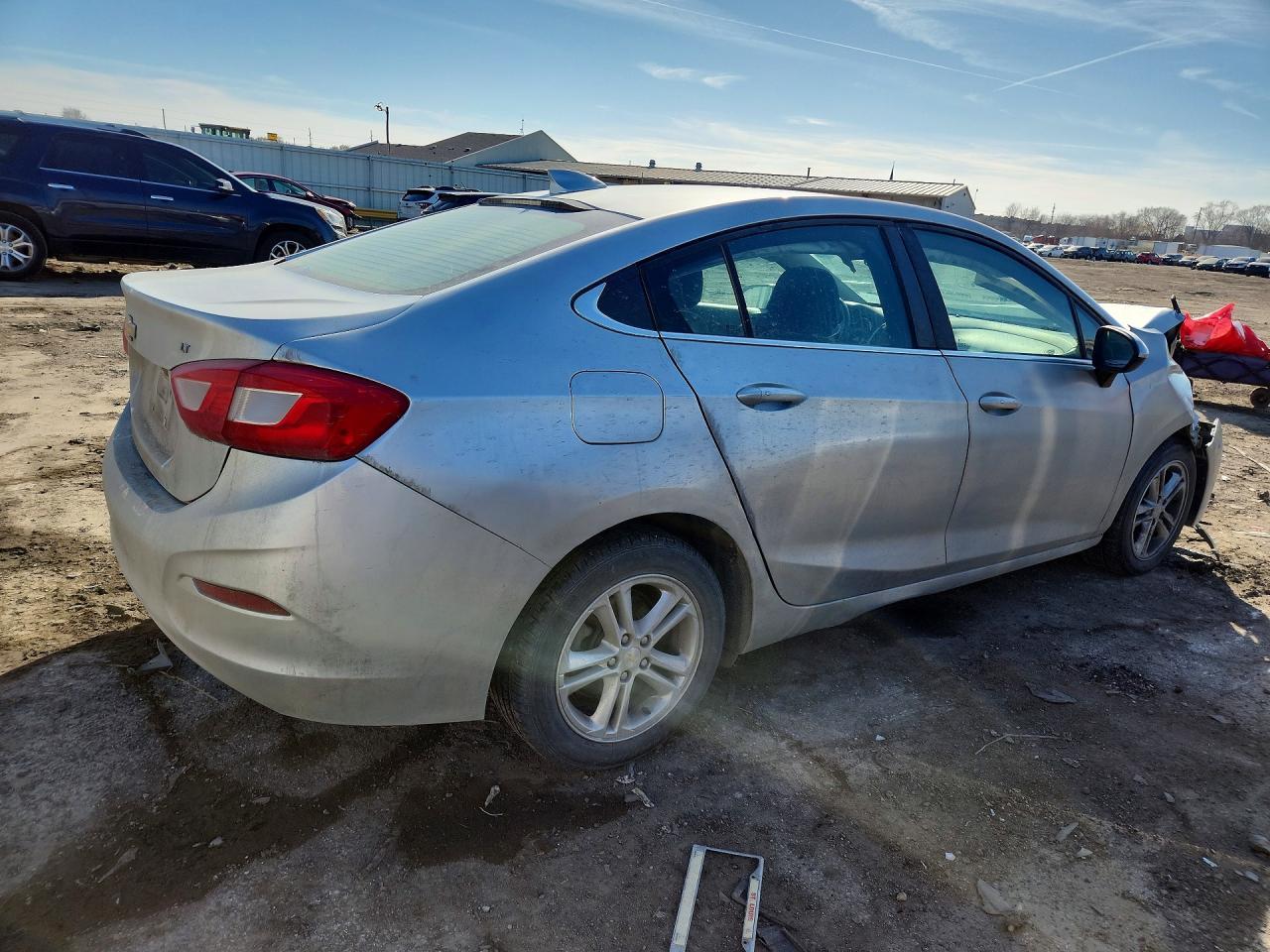 2017 Chevrolet Cruze Lt - Фото 3