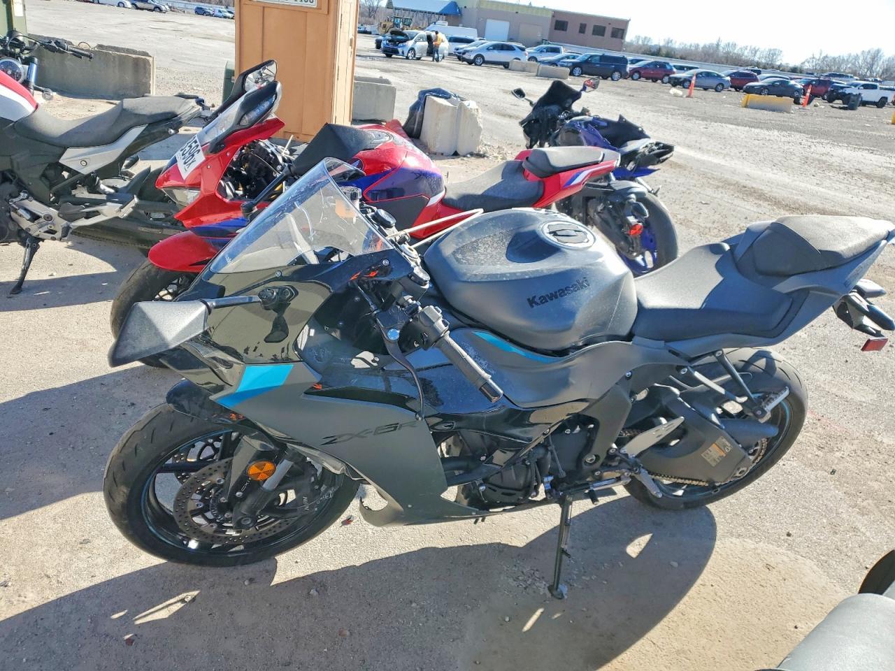 2025 Kawasaki Zx636 K - Фото 3