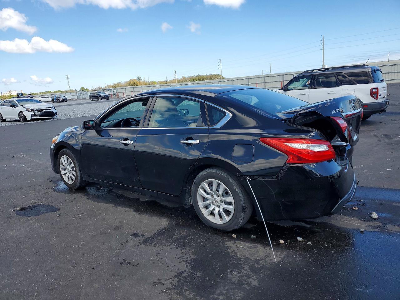 2017 Nissan Altima 2.5 S - Image 2