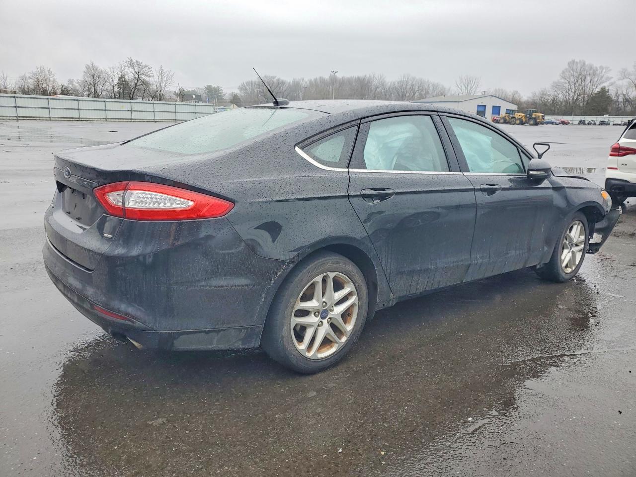 2016 Ford Fusion Se - Фото 3