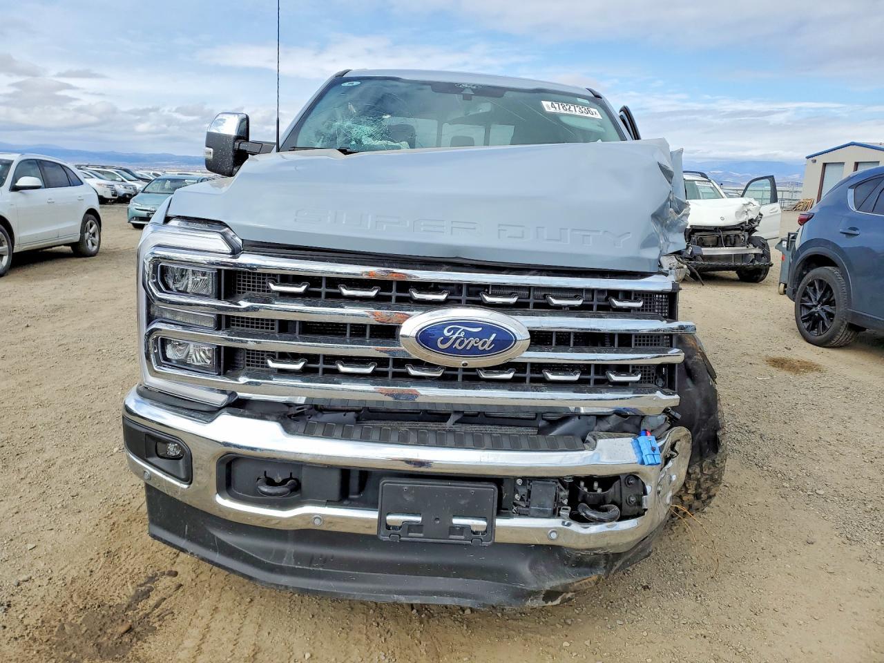 2025 Ford F350 Super Duty - Image 5