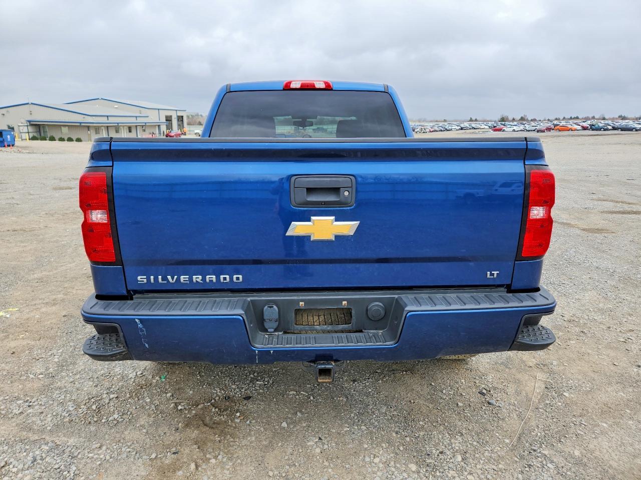 2017 Chevrolet Silverado K1500 Lt - Image 6