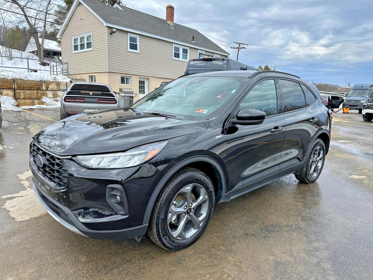 2025 Ford Escape St Line Select