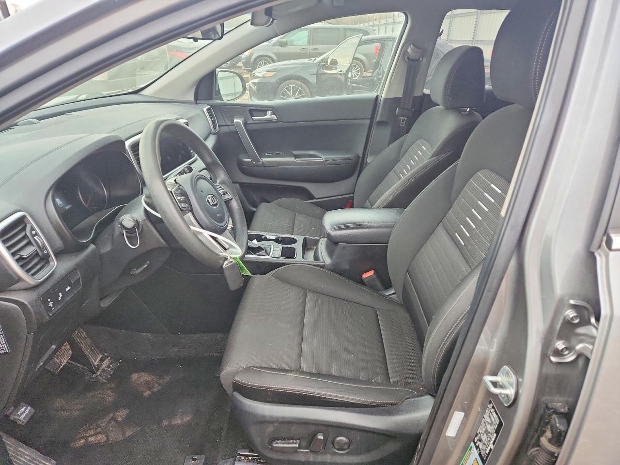2022 Kia Sportage Lx - Image 7