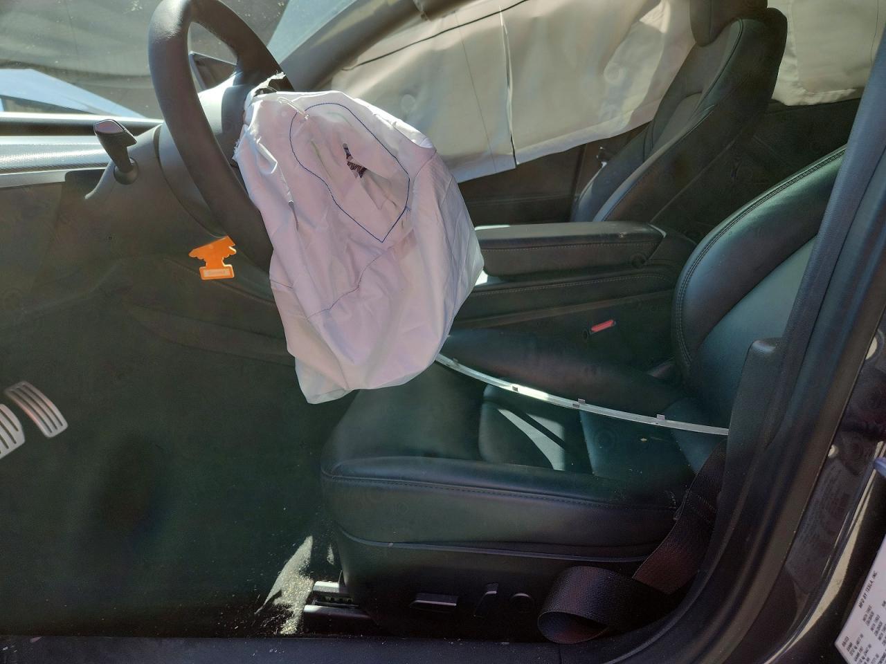 2023 Tesla Model 3 - Фото 7
