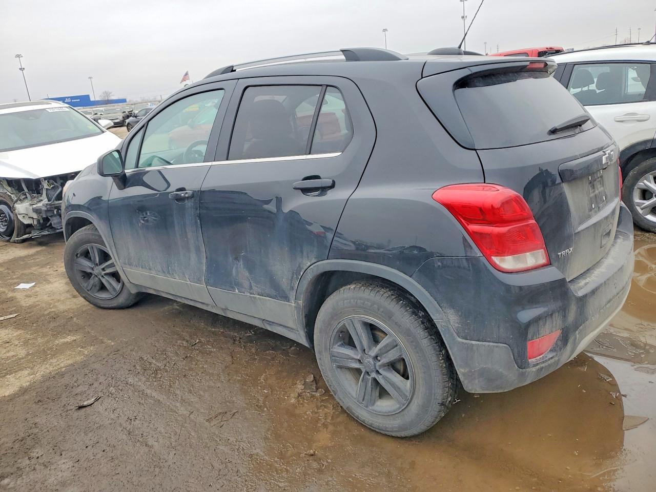 2019 Chevrolet Trax 1Lt - Image 2