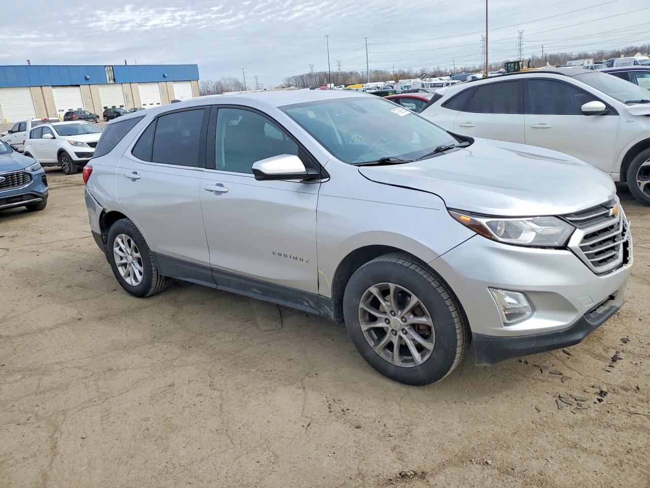 2020 Chevrolet Equinox Lt - Фото 4