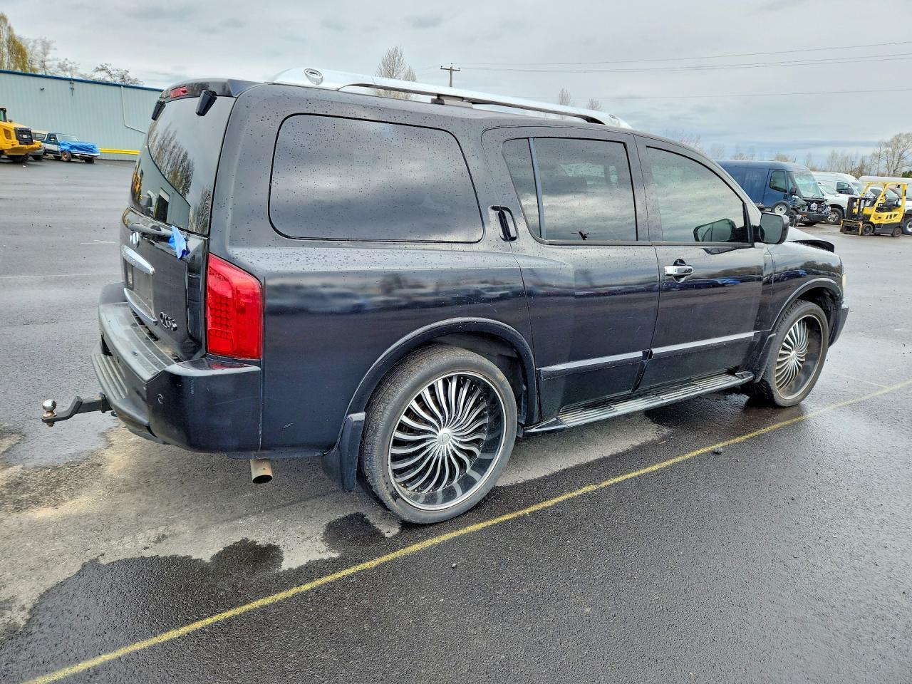 2009 Infiniti Qx56 - Image 3
