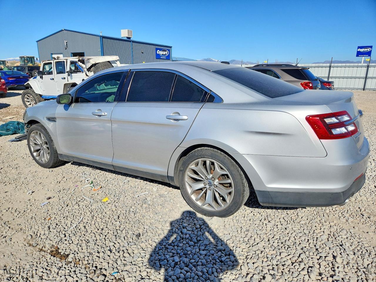 2013 Ford Taurus Limited - Image 2