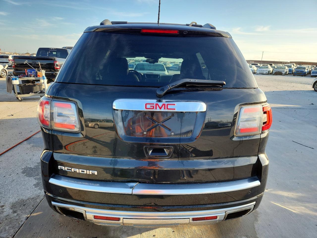 2014 GMC Acadia Denali - Фото 6
