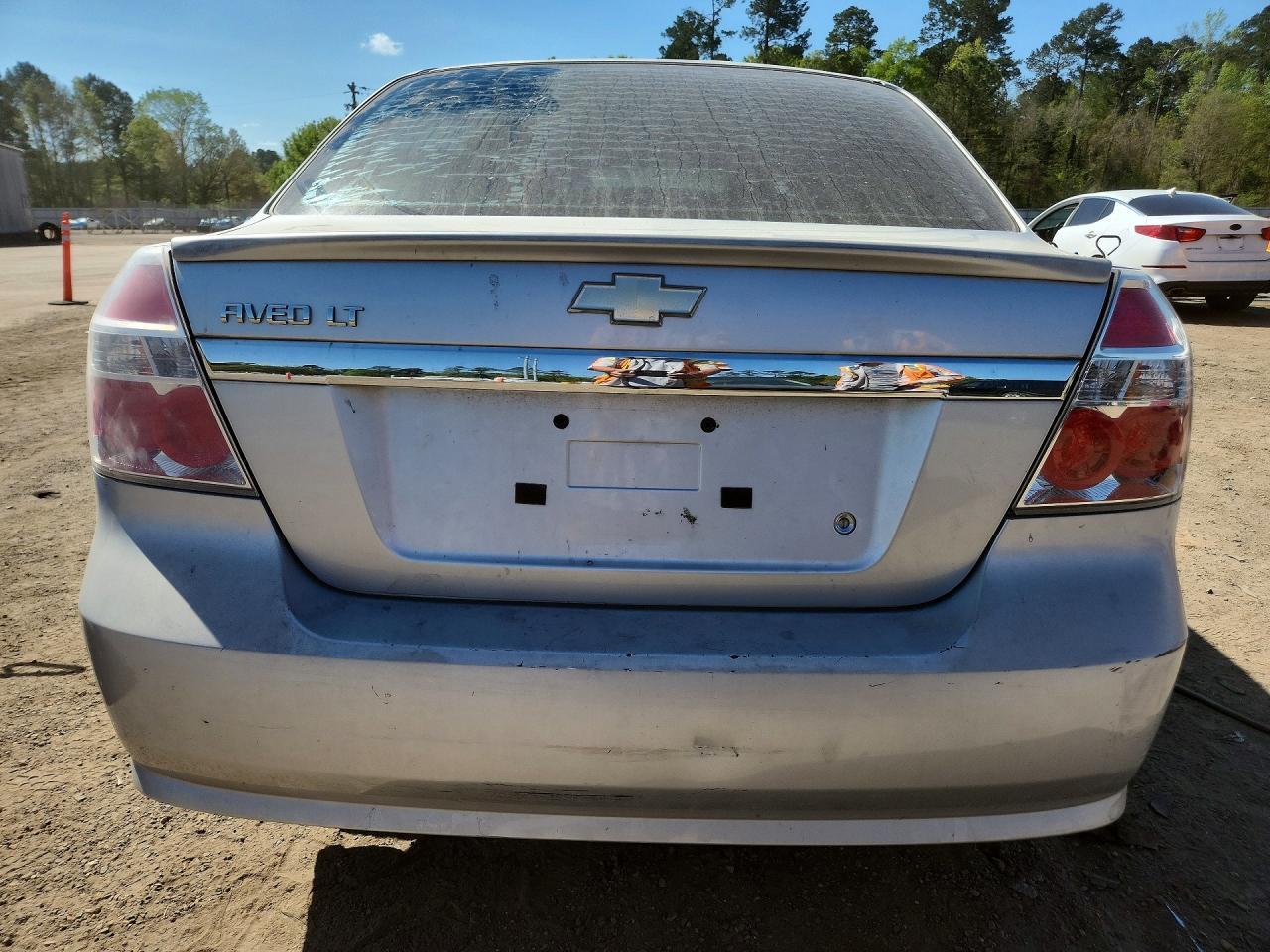 2011 Chevrolet Aveo - Фото 6