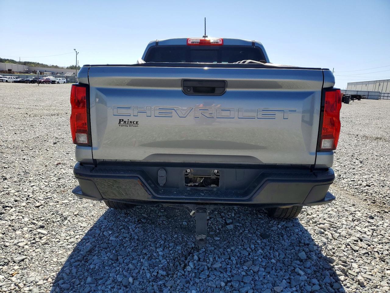 2023 Chevrolet Colorado - Image 6