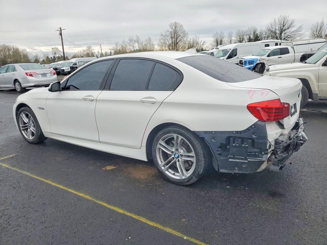 2016 BMW 528 I - Фото 2