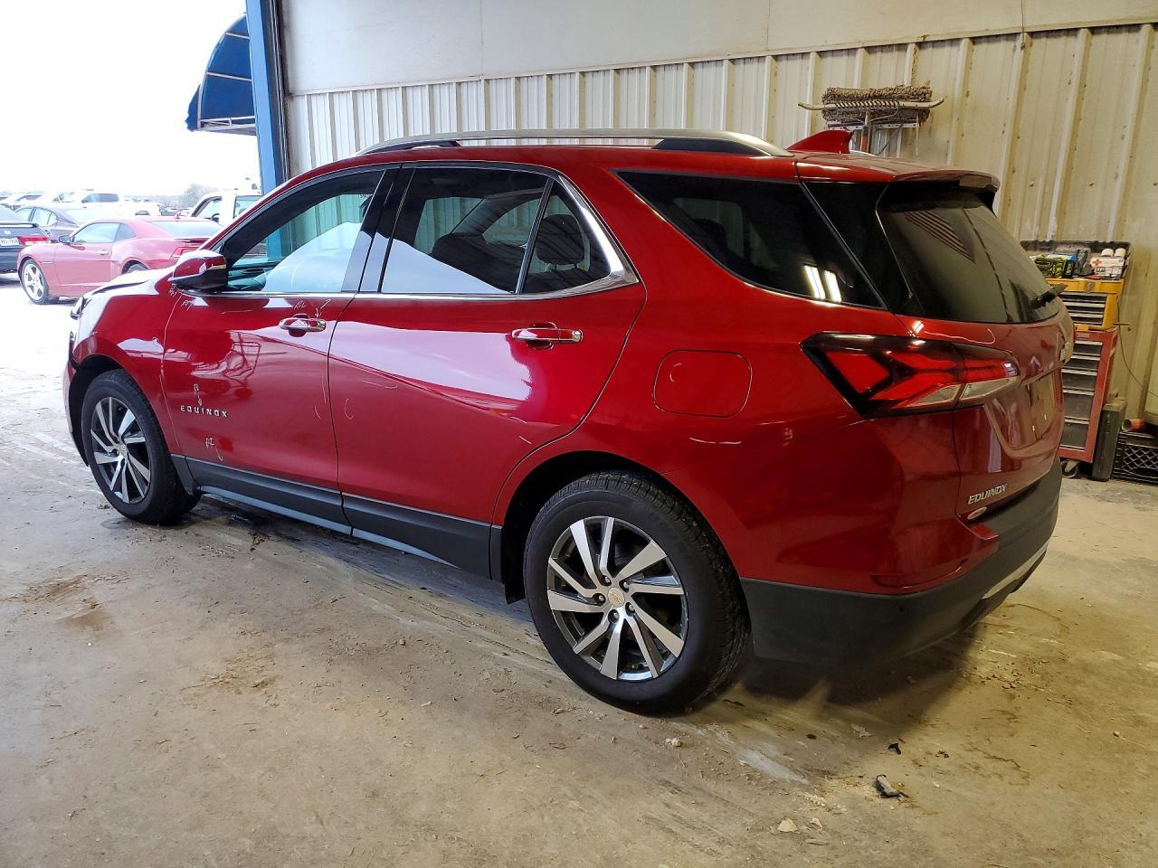 2022 Chevrolet Equinox Premier - Фото 2