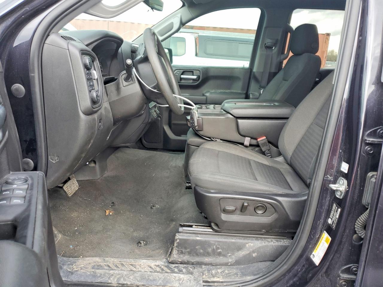 2022 Chevrolet Silverado K1500 Custom - Фото 7