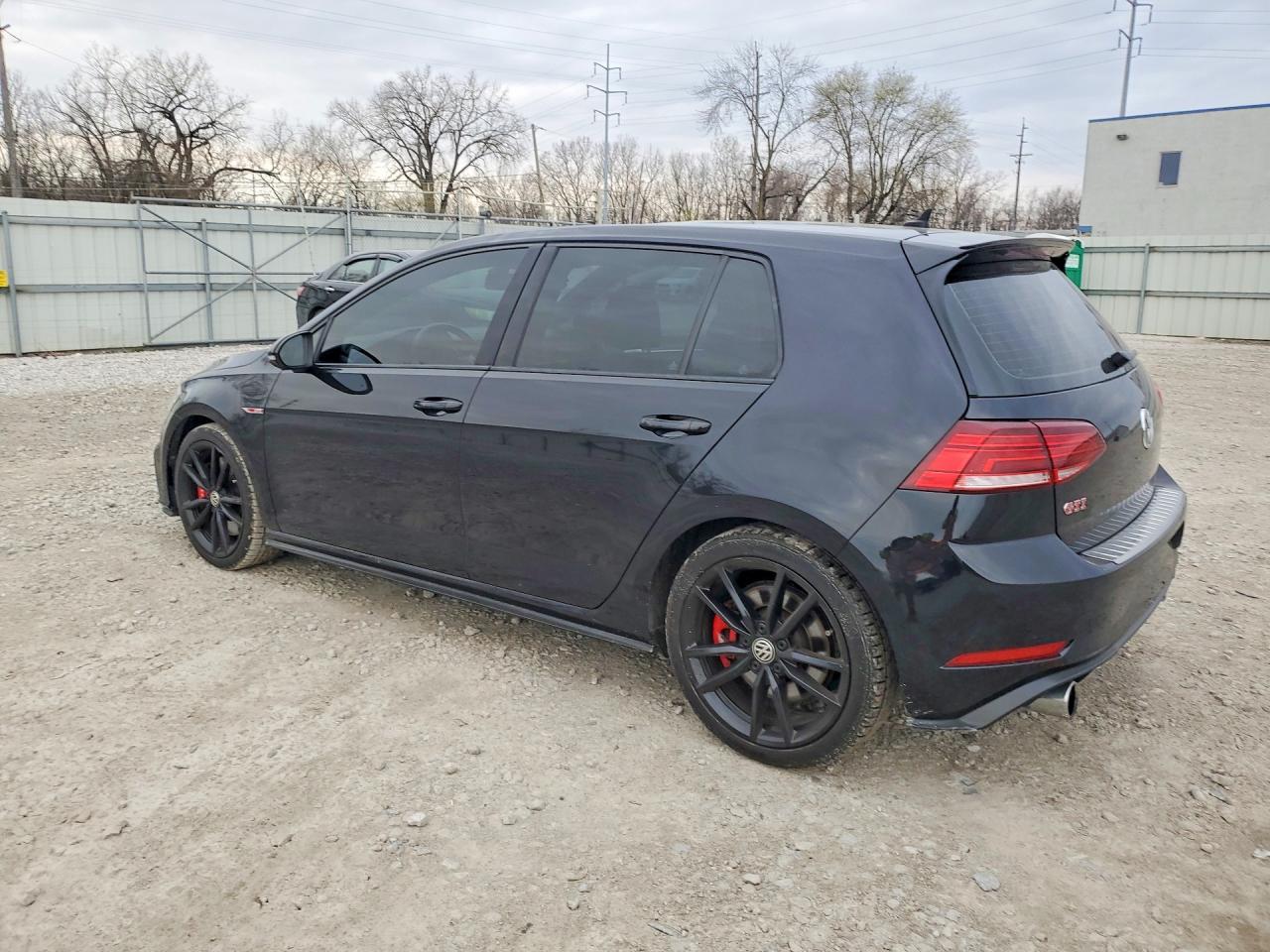 2019 Volkswagen Gti S - Image 2