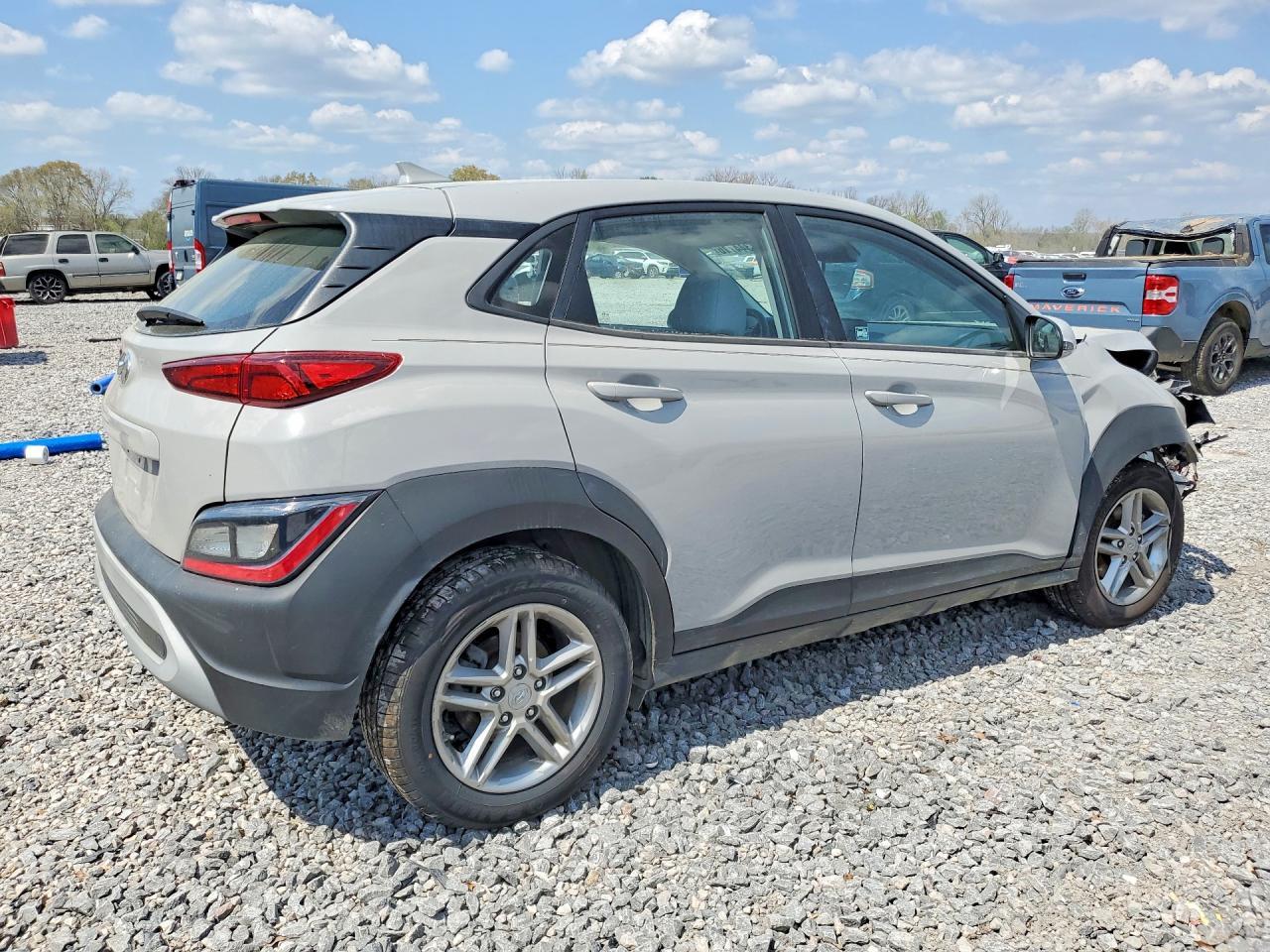 2023 Hyundai Kona Se - Фото 3