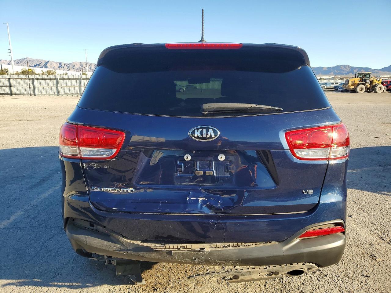 2017 Kia Sorento Lx V6 - Фото 6
