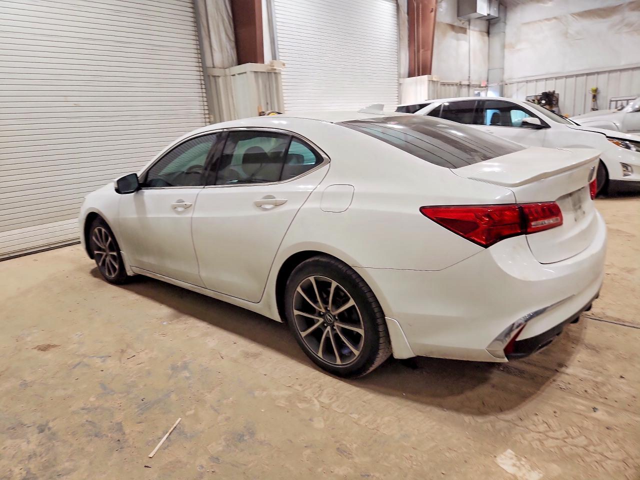 2018 Acura Tlx - Фото 2