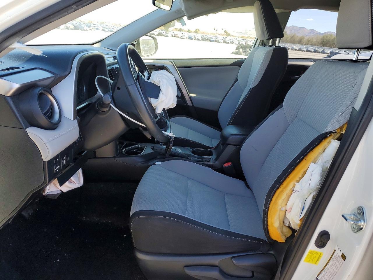 2018 Toyota Rav4 Xle - Фото 7