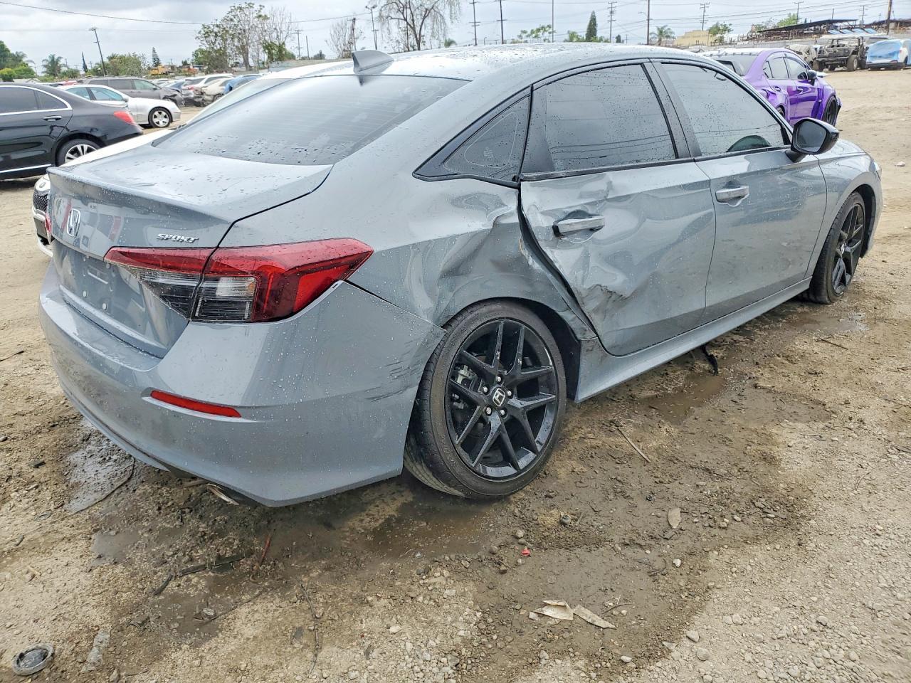 2025 Honda Civic Sport - Фото 3