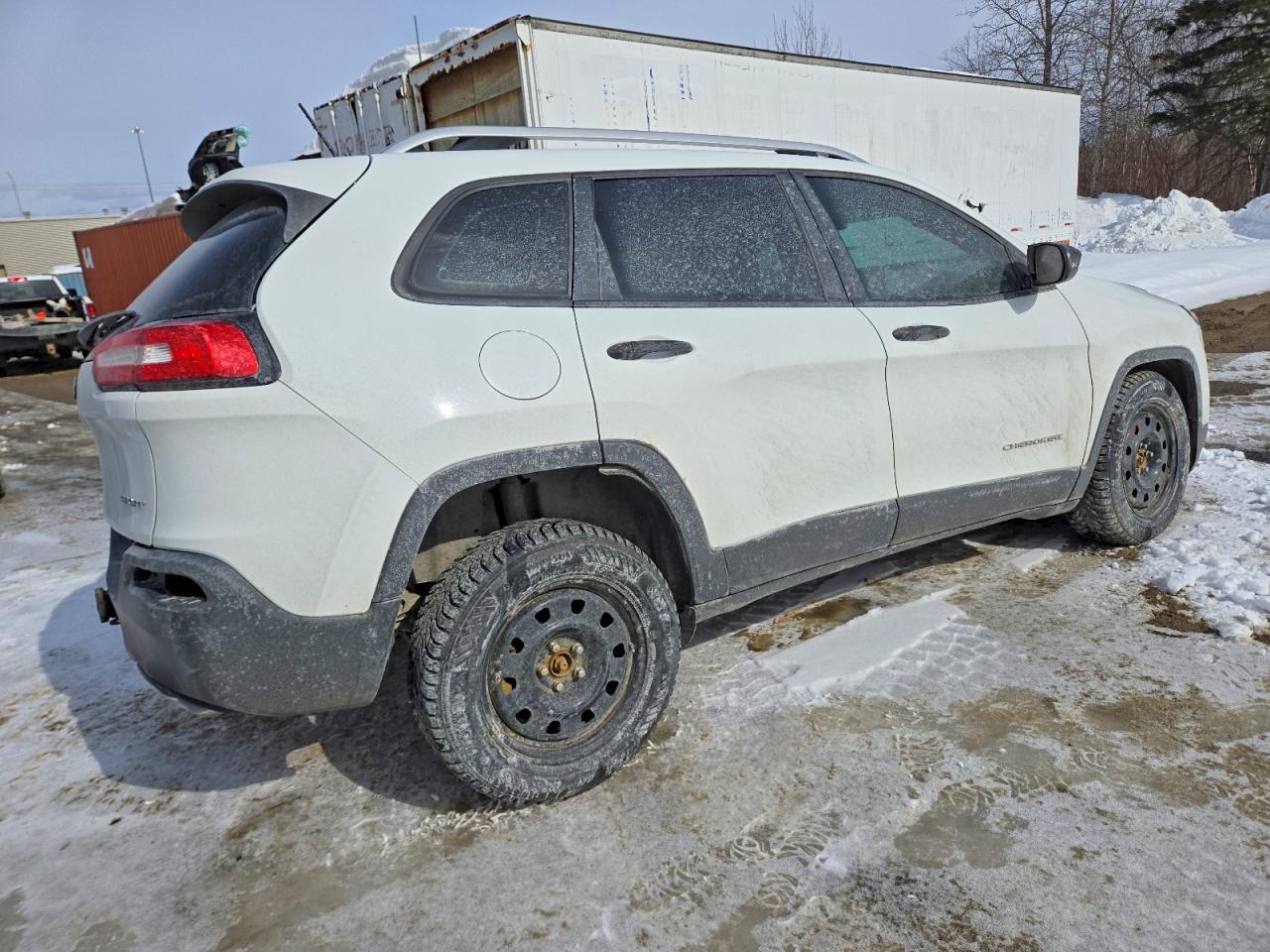 2016 Jeep Cherokee Sport - Image 3